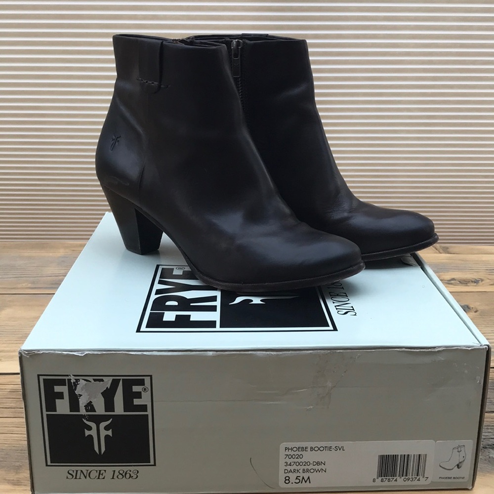 Frye Phoebe Booties